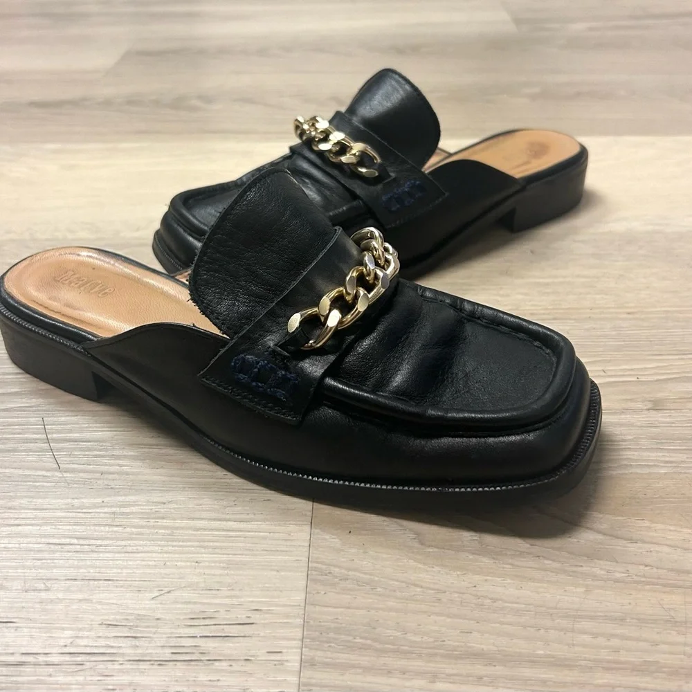 Anthropologie Maeve Shoes Loafers Black Leather Flats Gold Chain Women 37 US 6.5